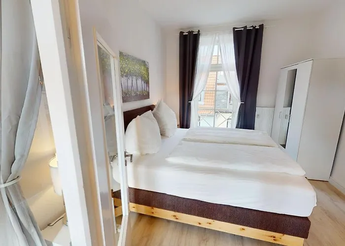 Lieblingsapartments I Nr5 I Helles 2-zimmer-apartment In Der Noerdlichen Altstadt Mit Kaffeevollautomat *